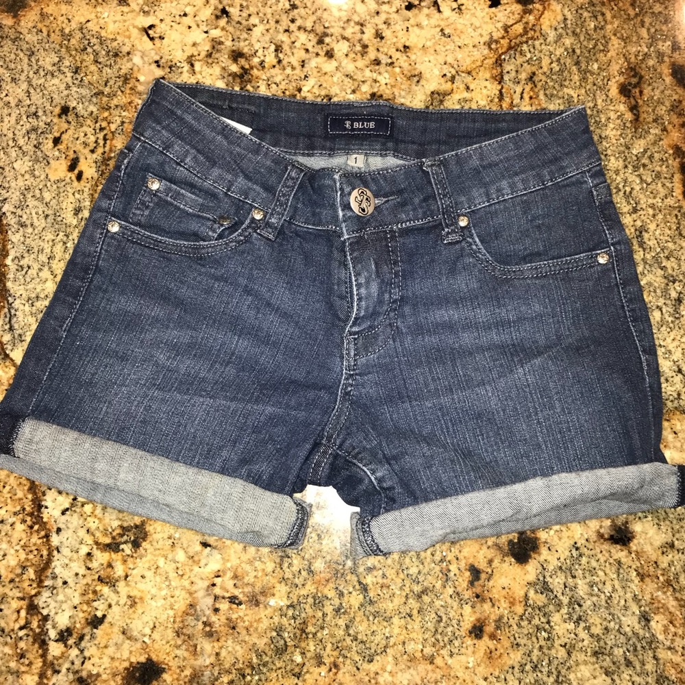 STS blue denim shorts